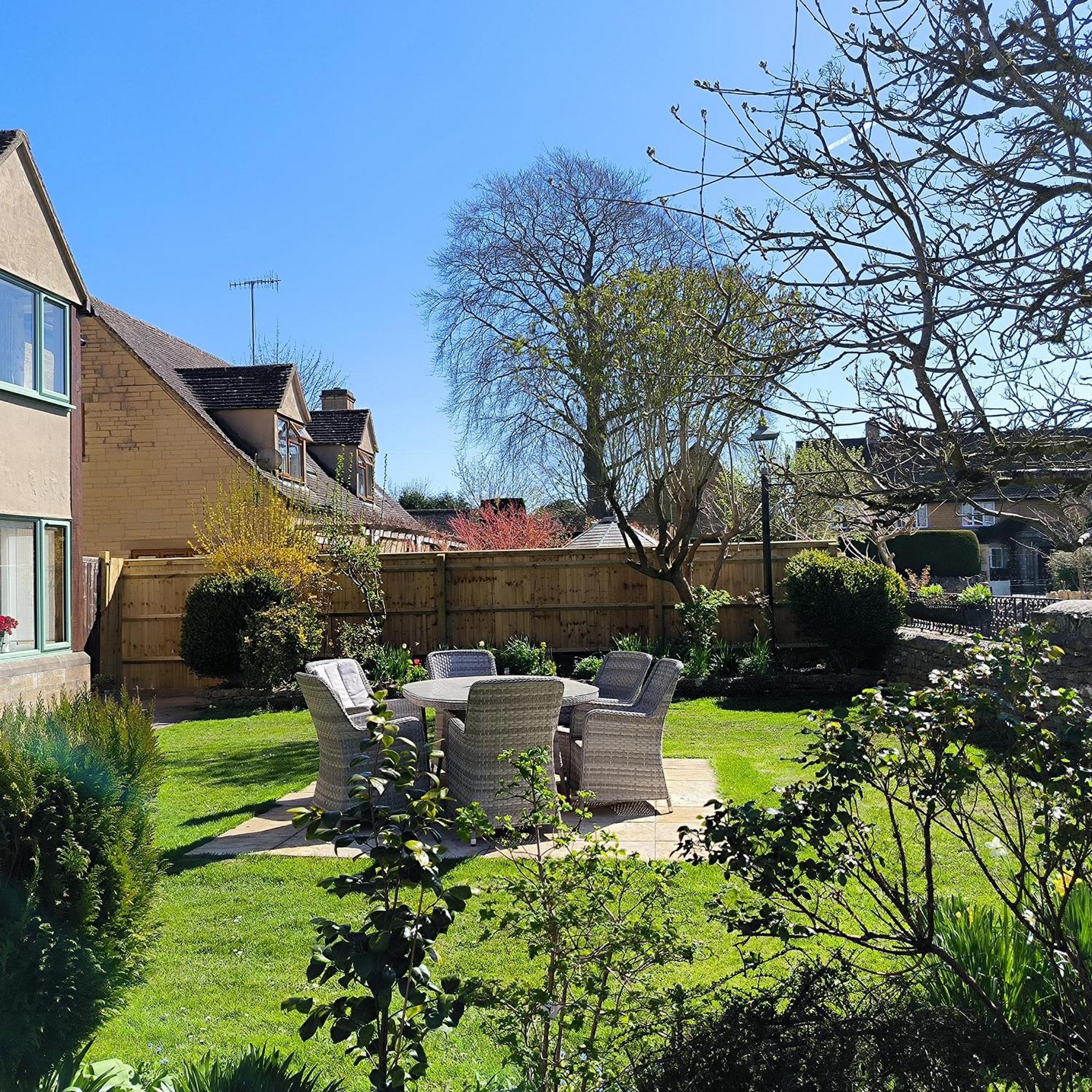 Bourton-on-the-Water Meadow Rise Guest House מראה חיצוני תמונה